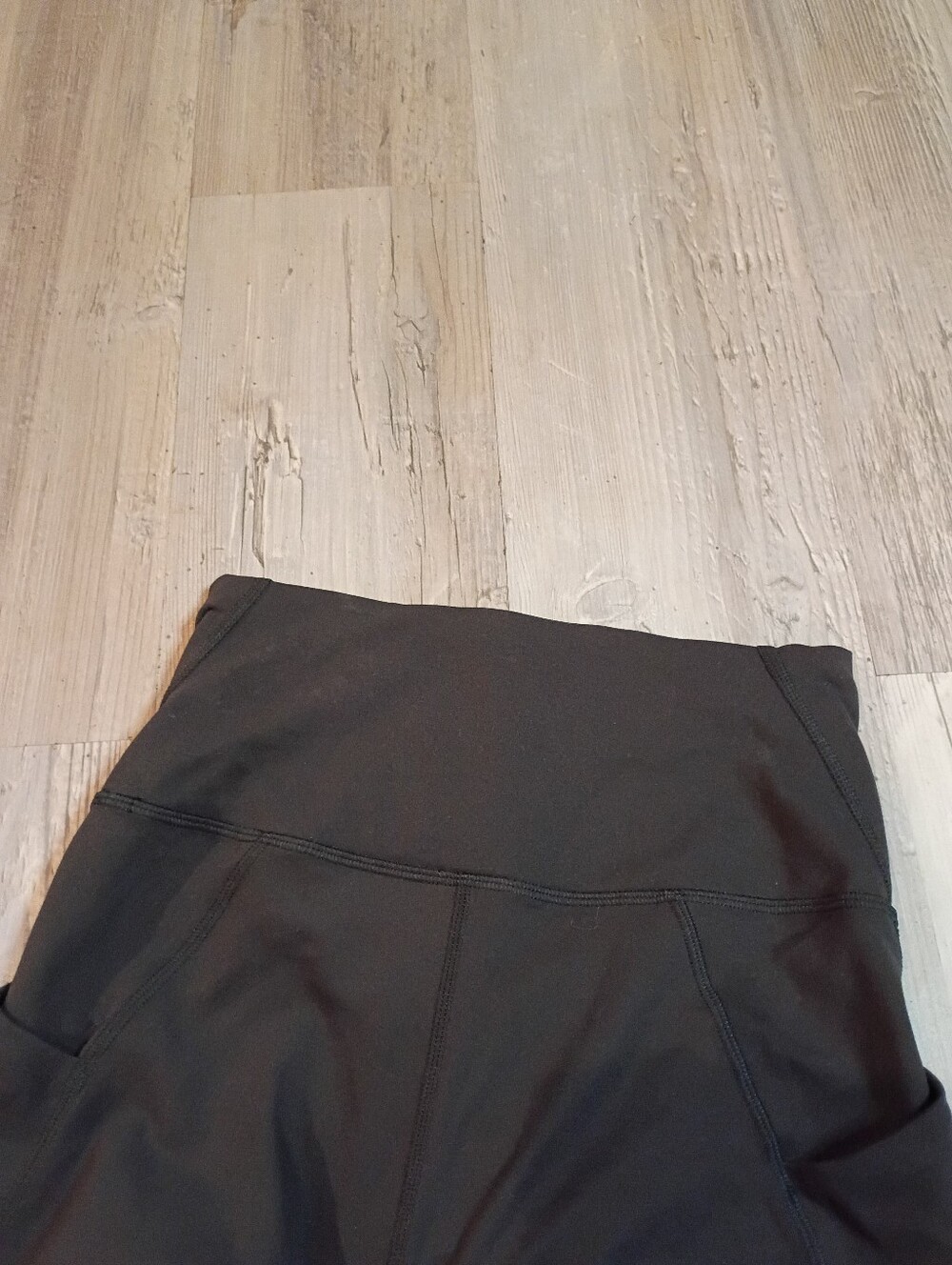 Lululemon - Picture 6 of 7